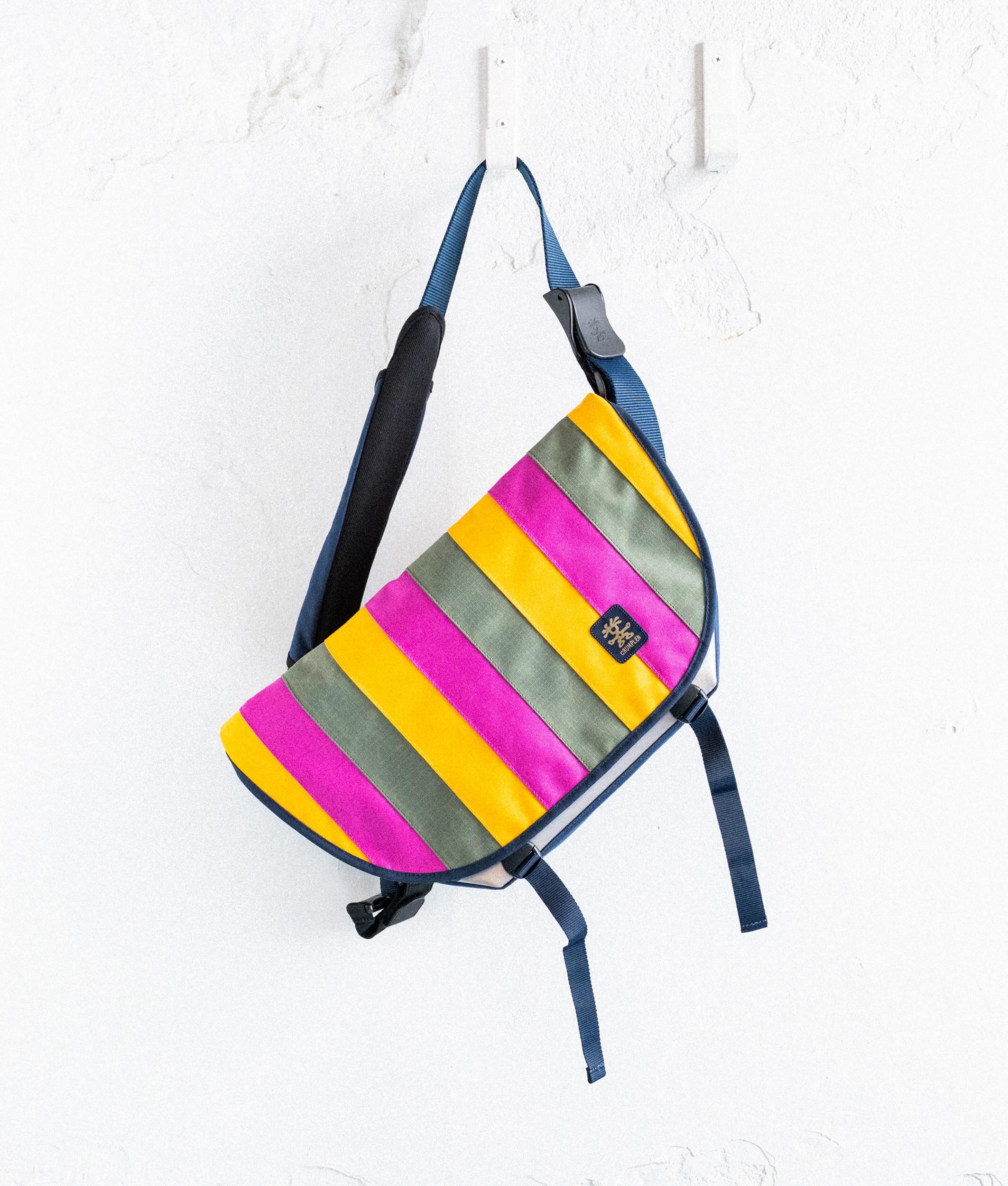 www.crumpler.com