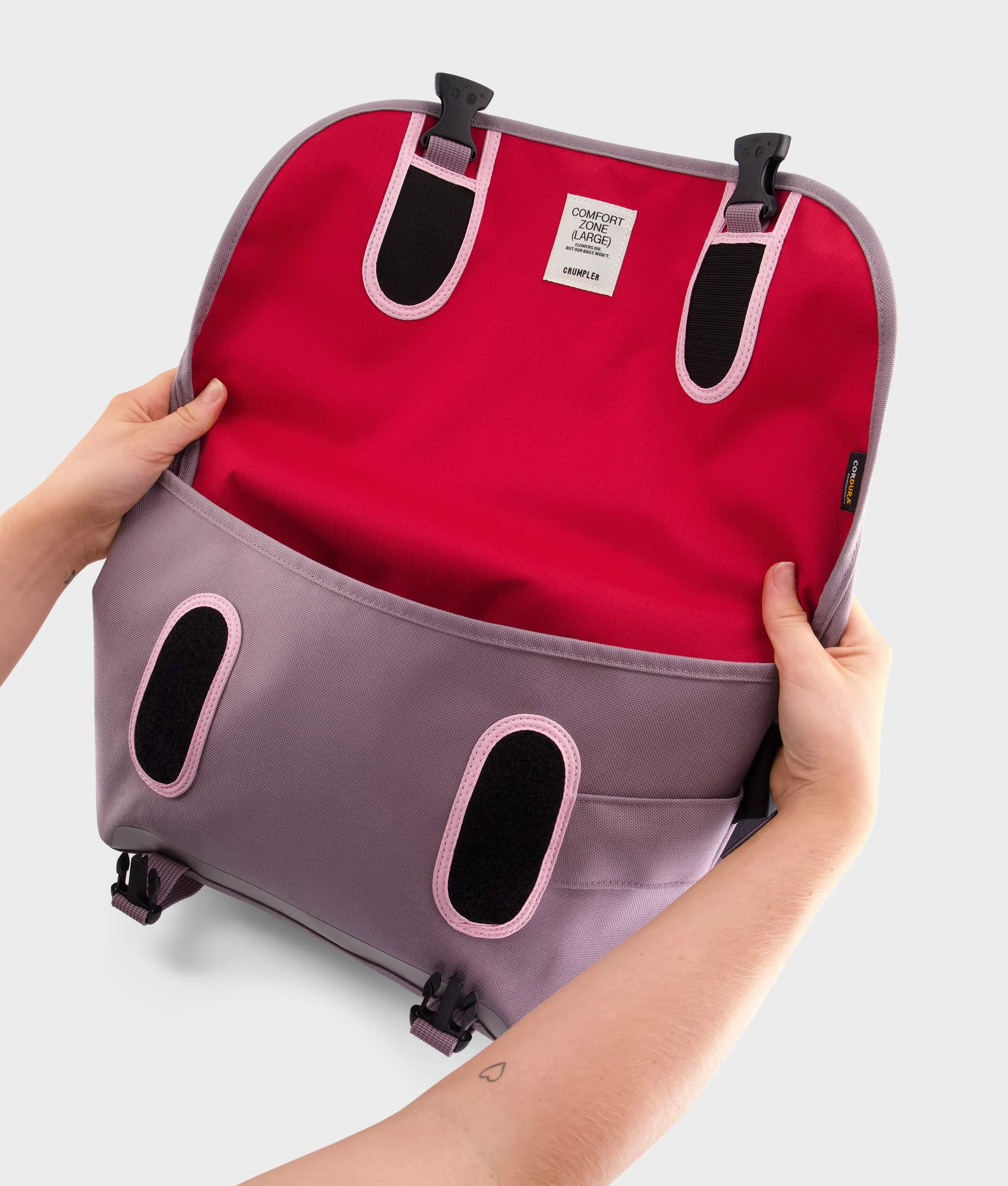 家具 CRUMPLER Comfort Zone (Large) - Messenger Bag - Crumpler Australia