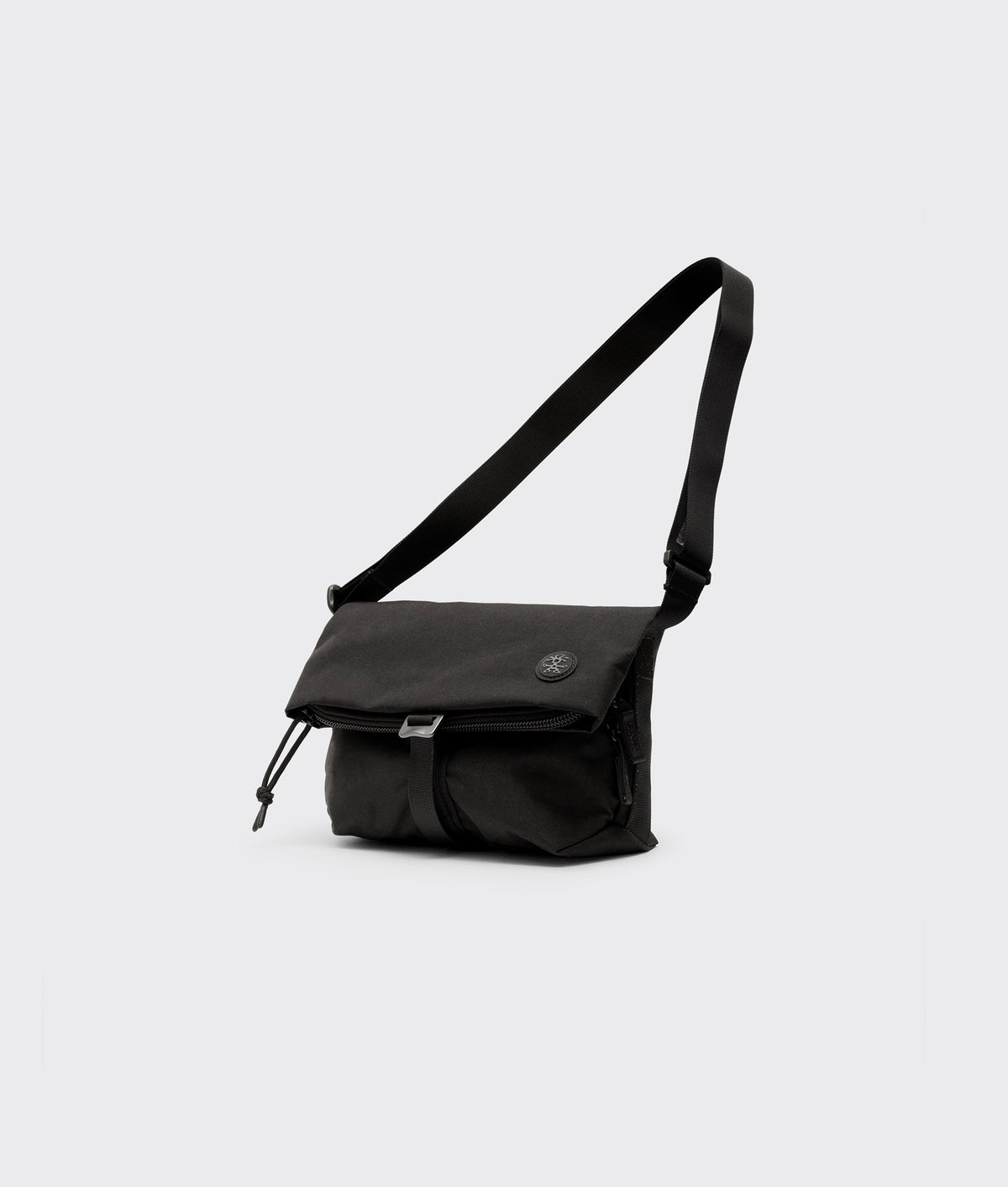 | Colour: Black