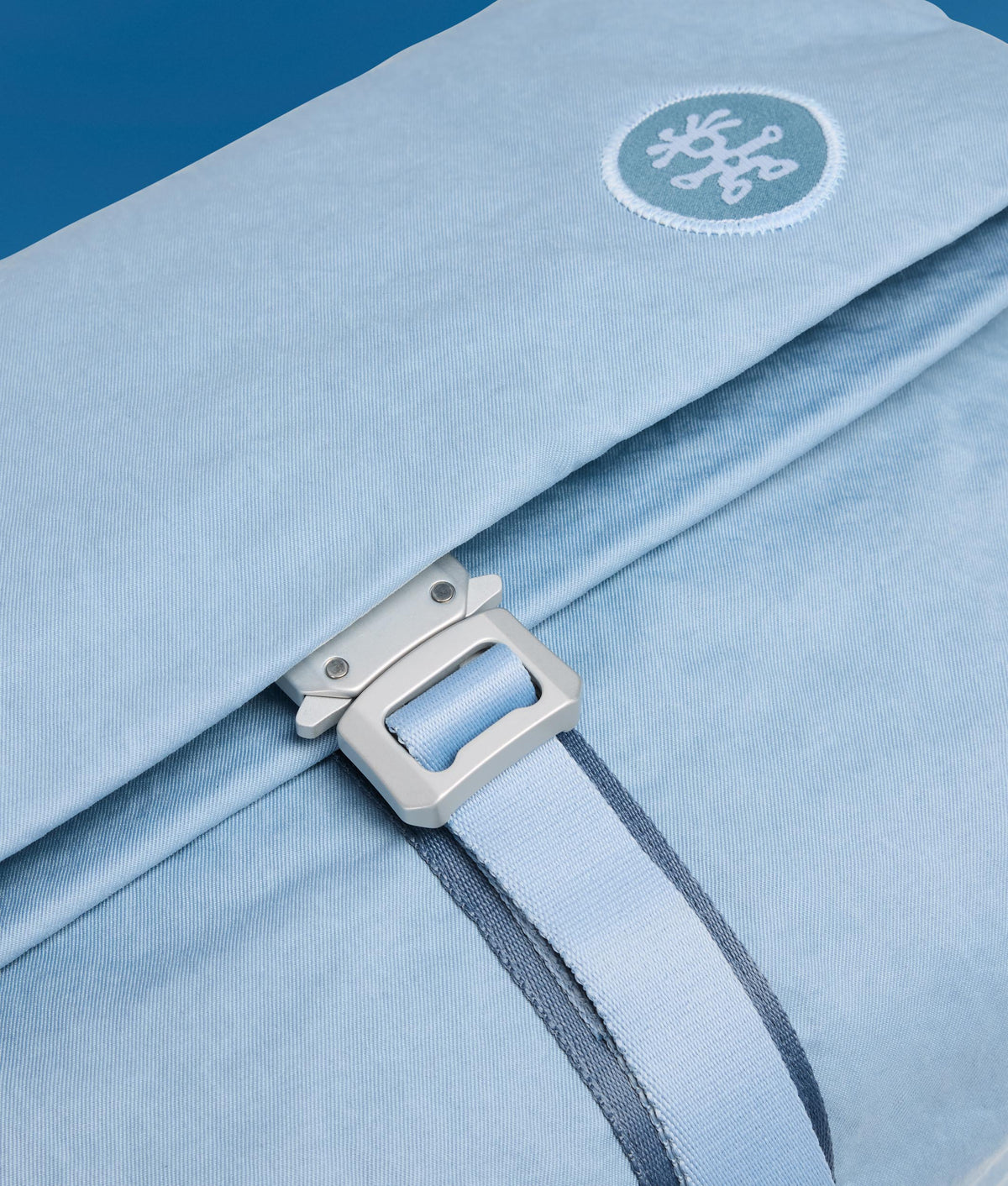 | Colour: Konbu Dusty Blue