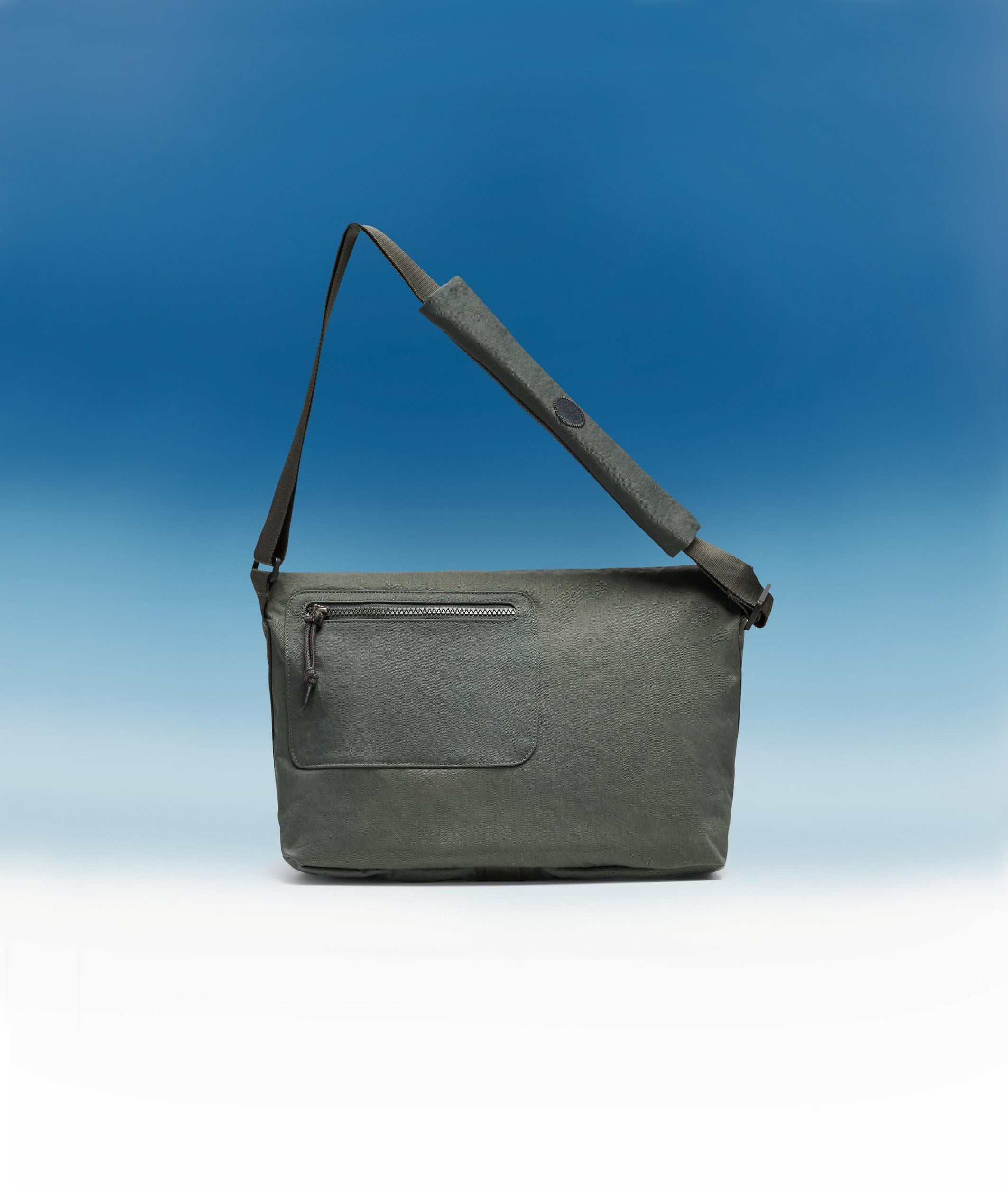 Day By Day - Messenger & Laptop Bag - Crumpler Australia