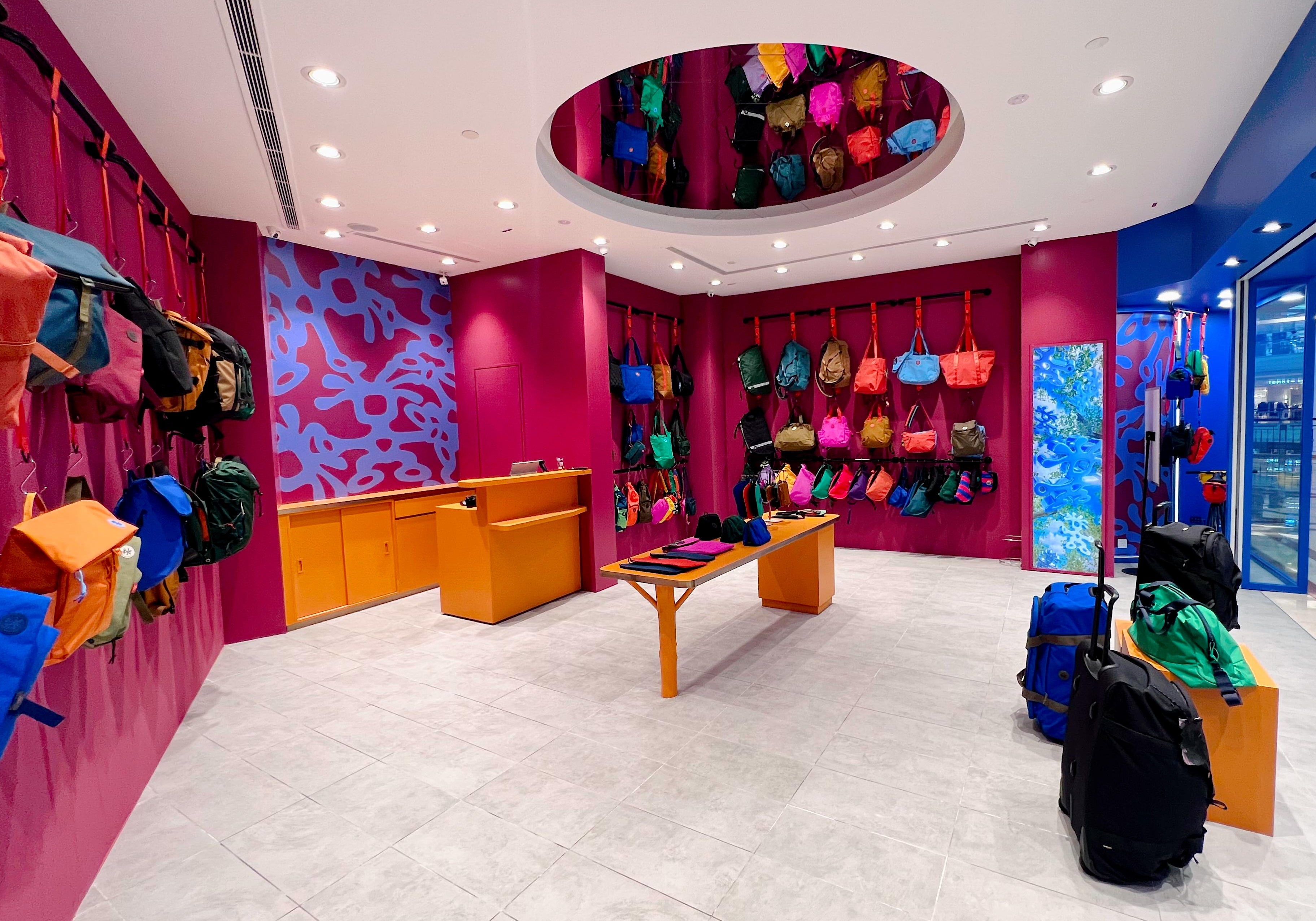 Crumpler Pattern Stores – Crumpler Australia