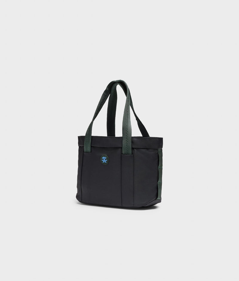 | Colour: Black