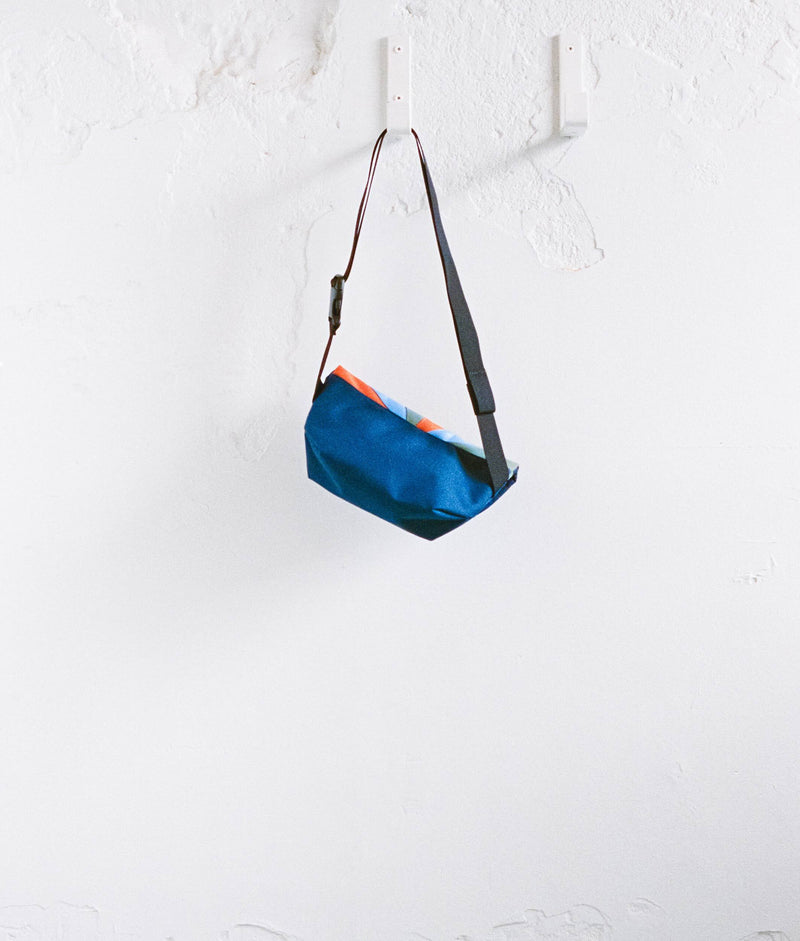 | Colour: Coral Reef