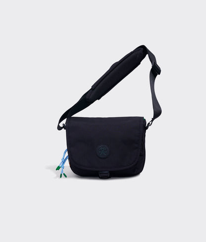 | Colour: Black