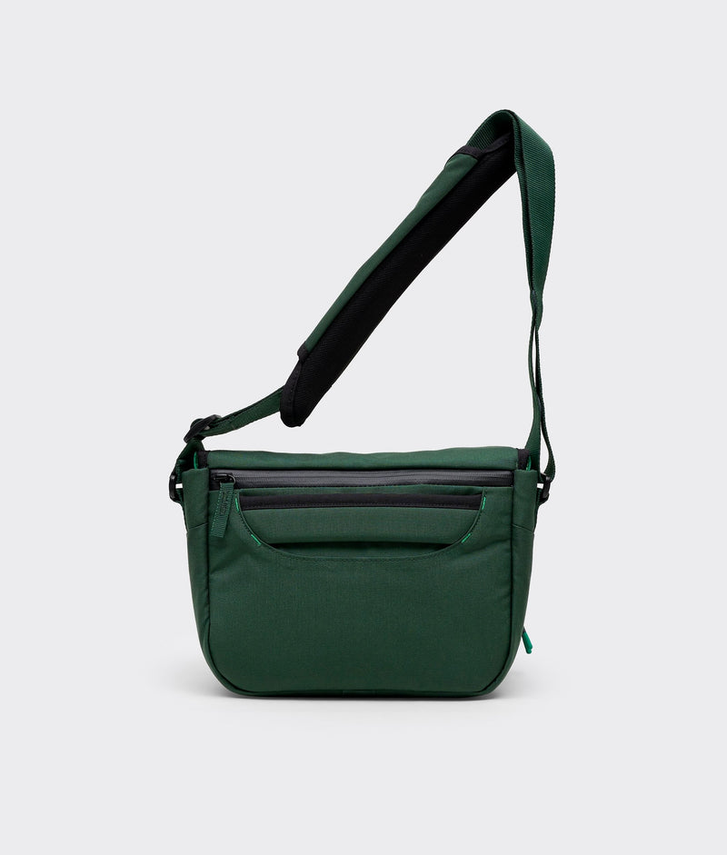 | Colour: Deep Green