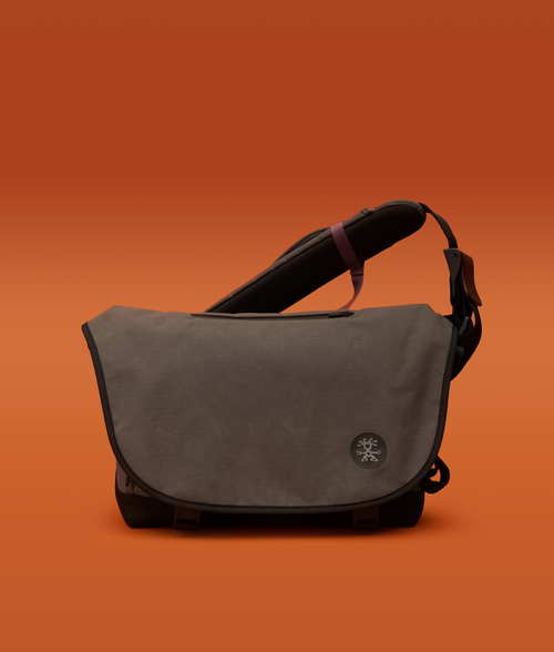 Crumpler Boston Pleasure Dome – Crumpler Australia