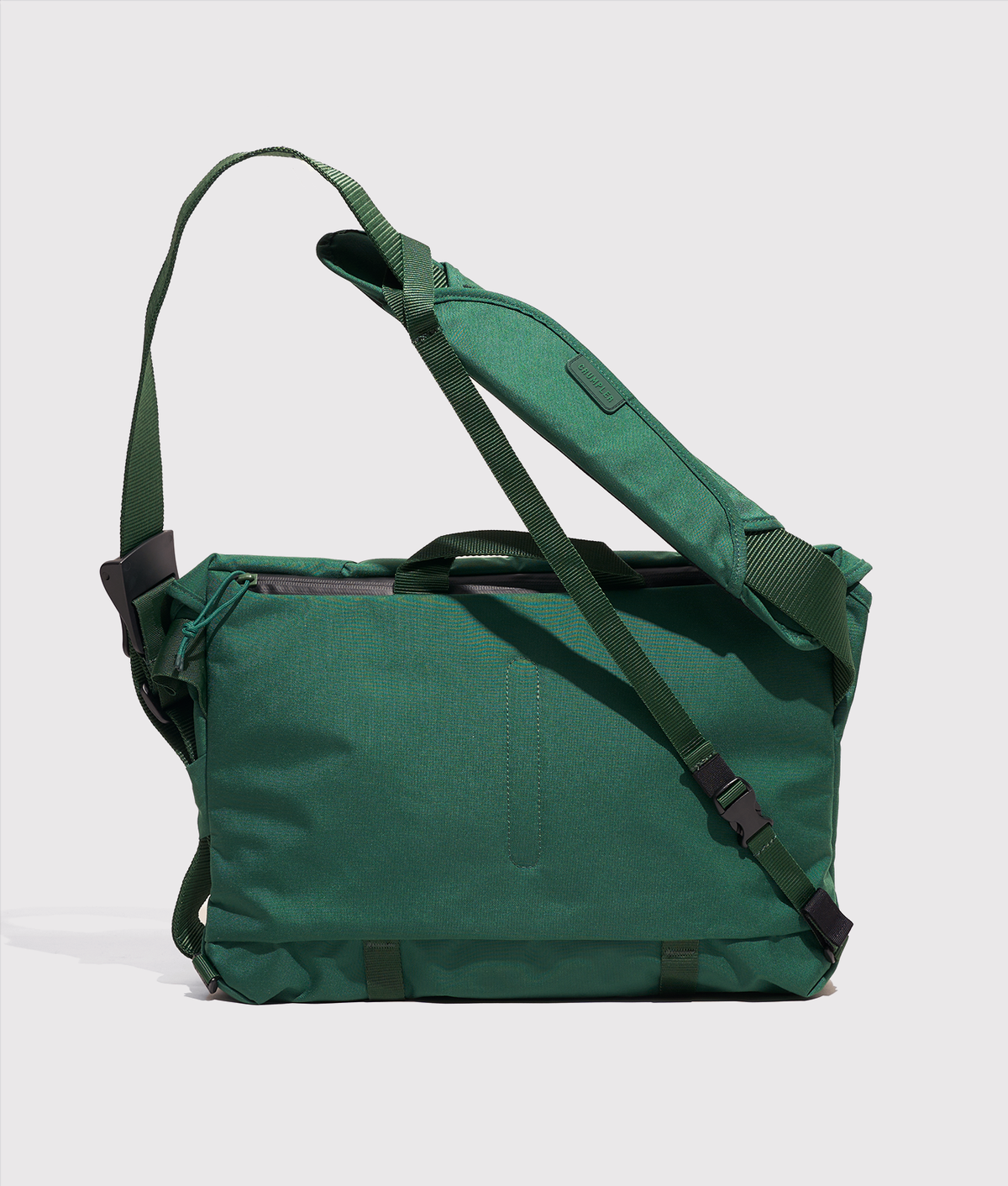 Brace Brace – Crumpler Australia