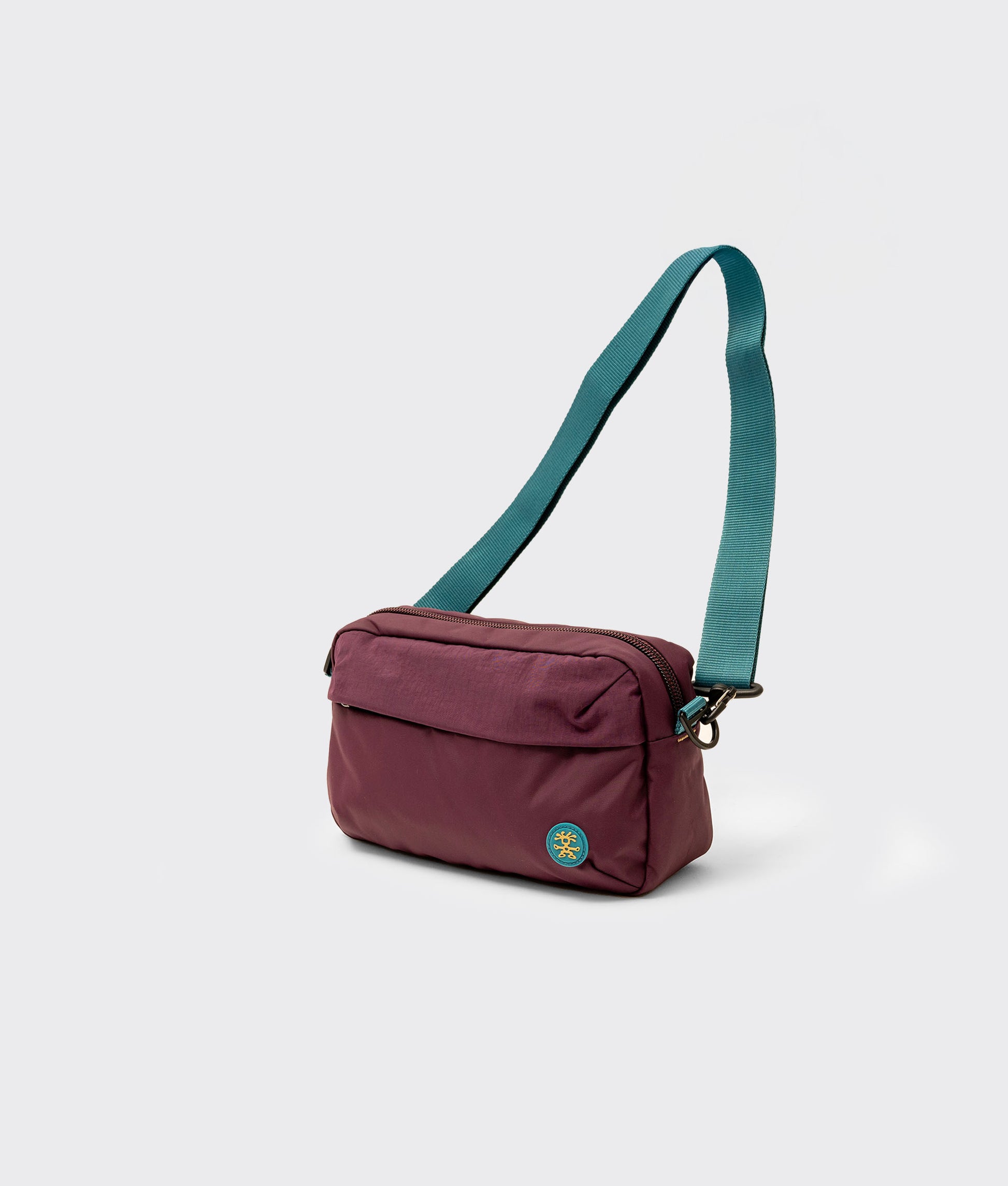 | Colour: Acai