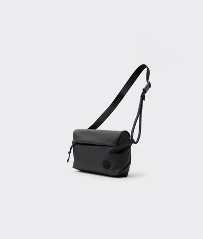 | Colour: Black
