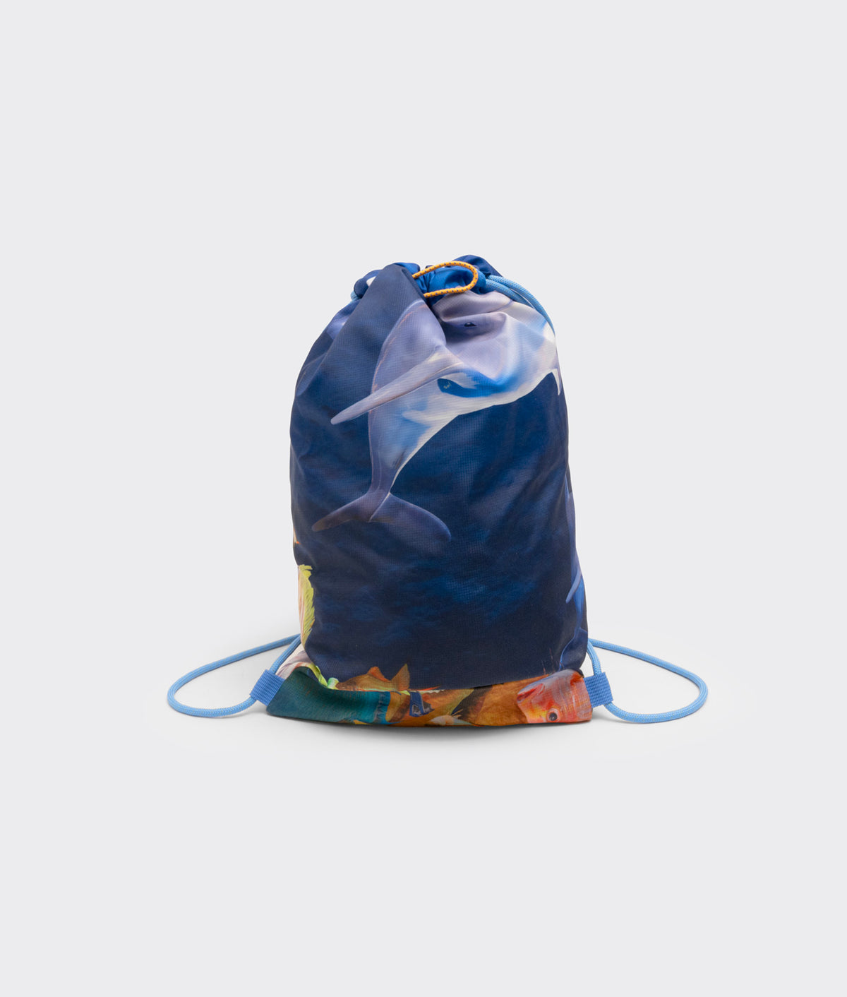 | Colour: Dolphin