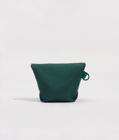 | Colour: Green