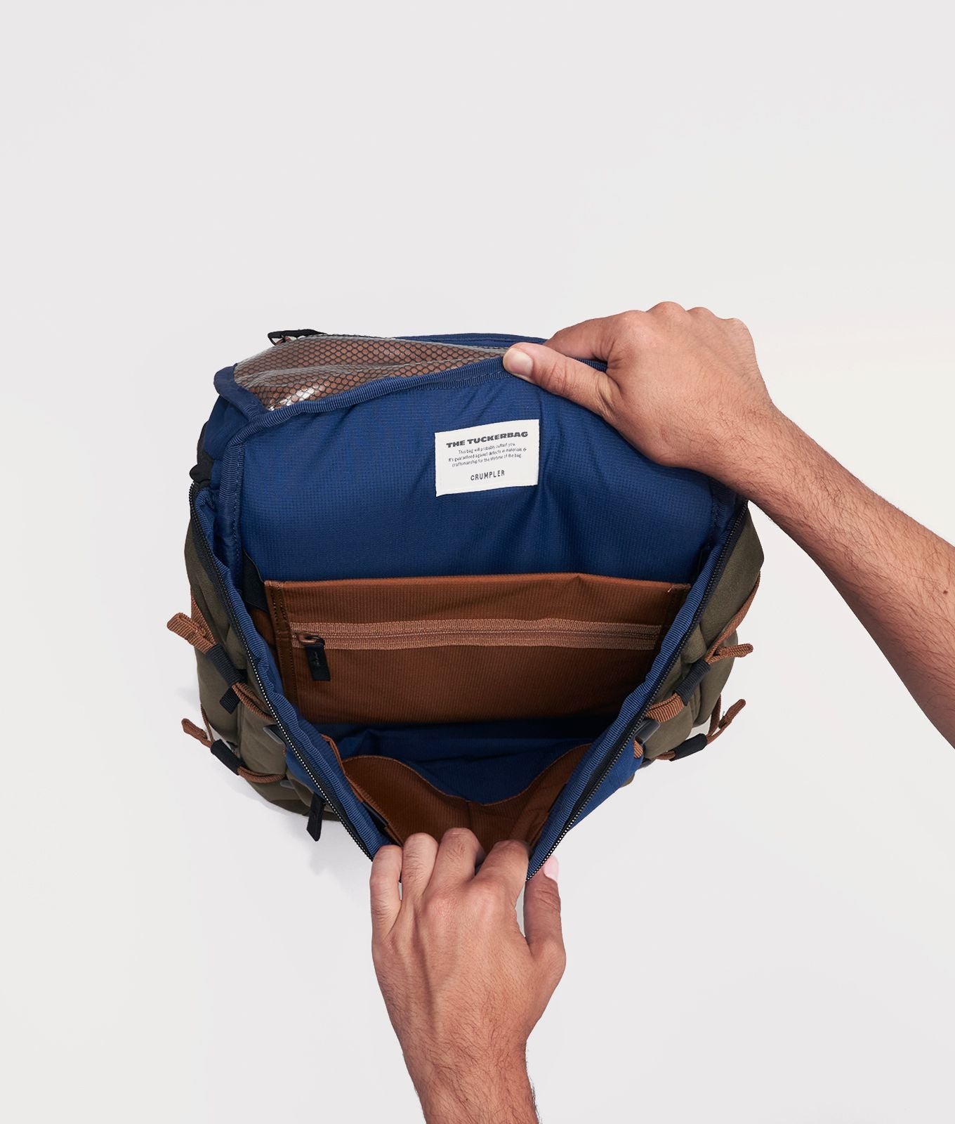 Clumpler Tucker Bag – Crumpler Australia